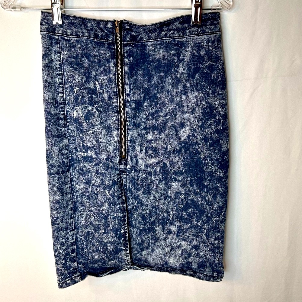 Special A Women’s Blue Denim Pencil Skirt Size S Dyed-Blue White Acid-Washed